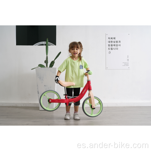 Bicicleta de equilibrio ultraligera de aleación de aluminio para niños